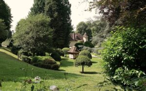 Comment préparer son jardin pour une floraison abondante au printemps ?